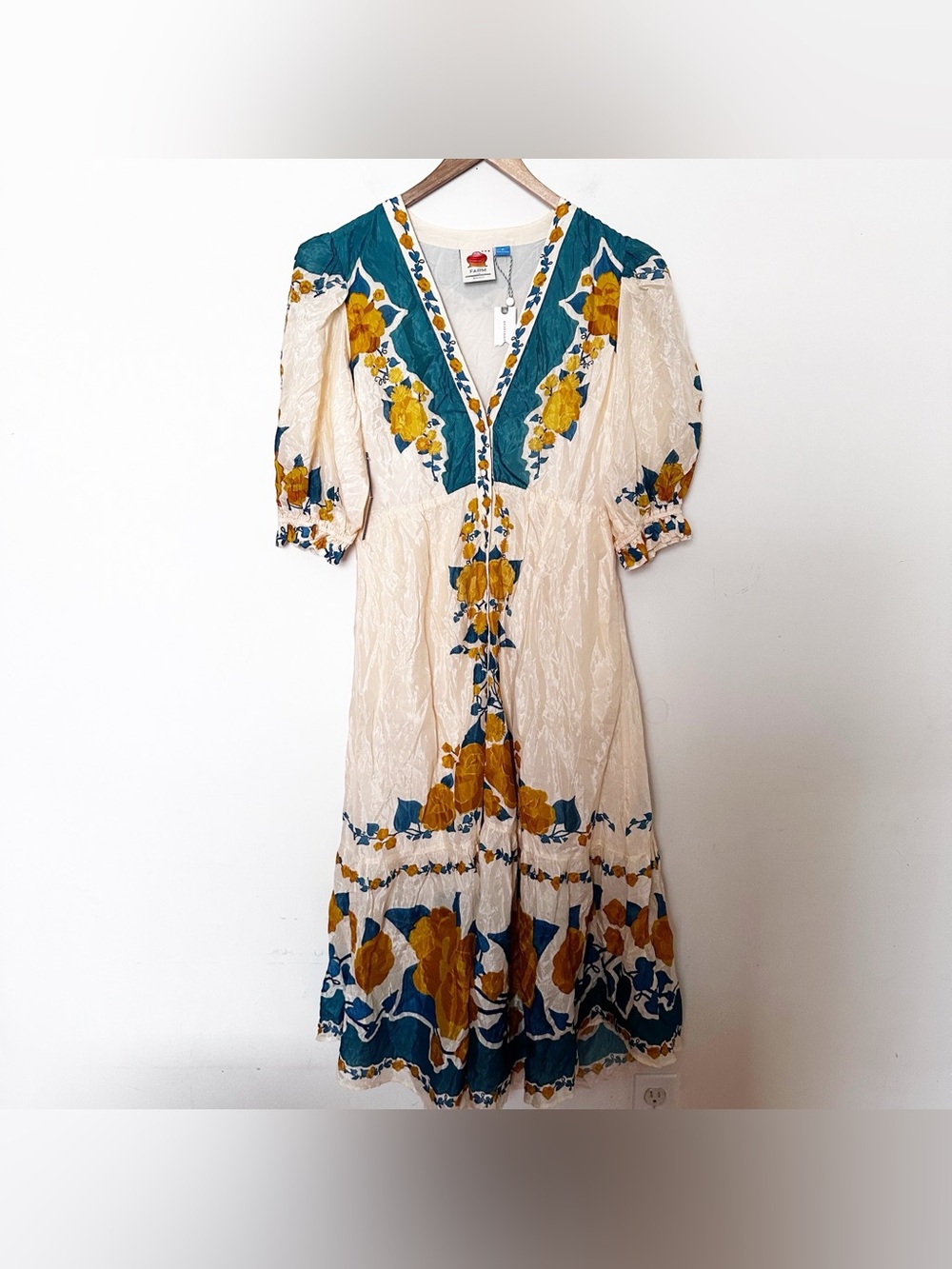 Anthropologie X Farm Rio Puff-Sleeve Printed Midi Dress - Picture 10 of 13
